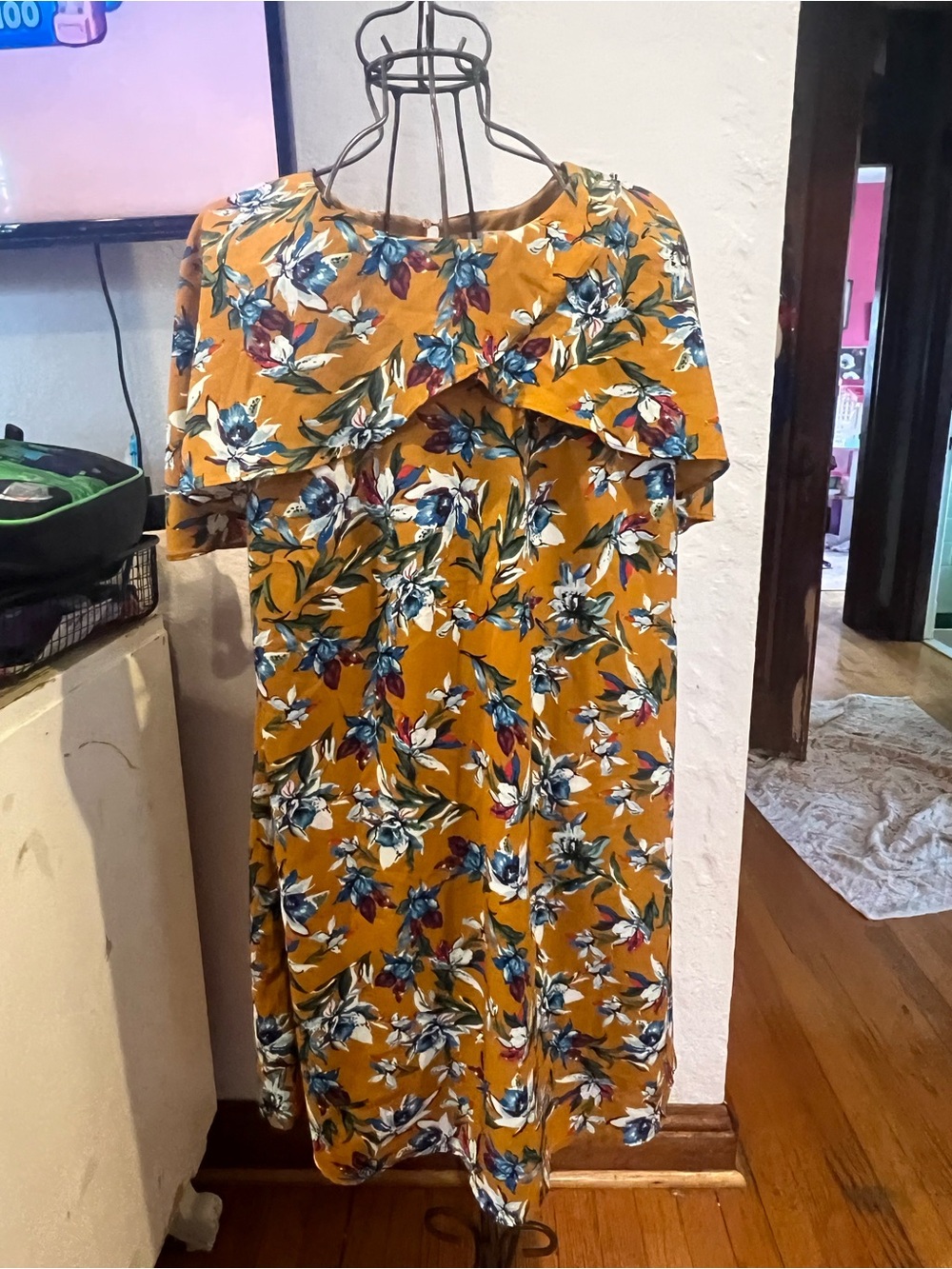 entro Mustard Floral Off-Shoulder Midi Dress
